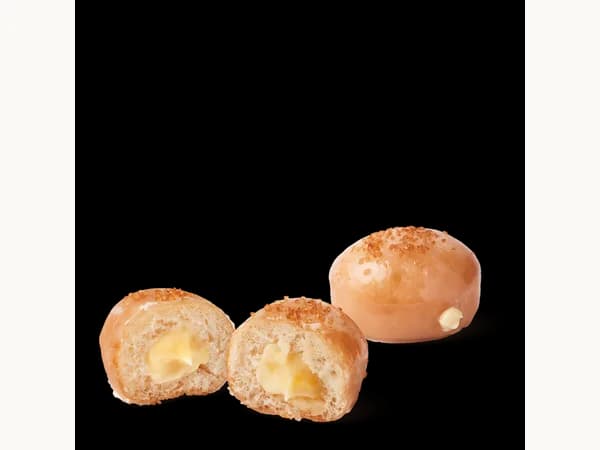 Tim Hortons Snow Ball Timbit – Canada menu item photo